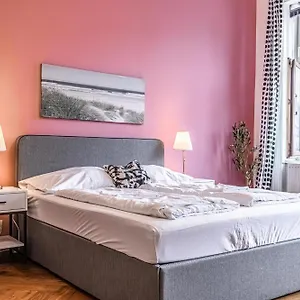 Lovely 1br Apt. Near Akh Hospital Wiedeń