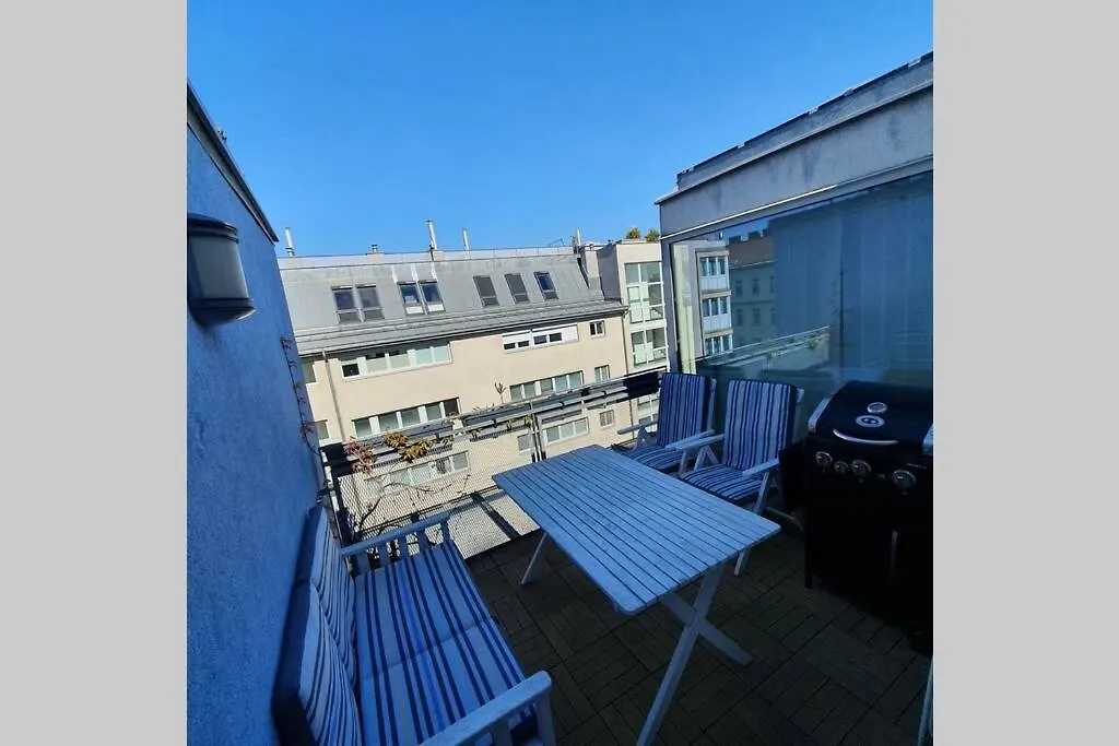 Apartament Sonnige Terassenwohnung Wiedeń